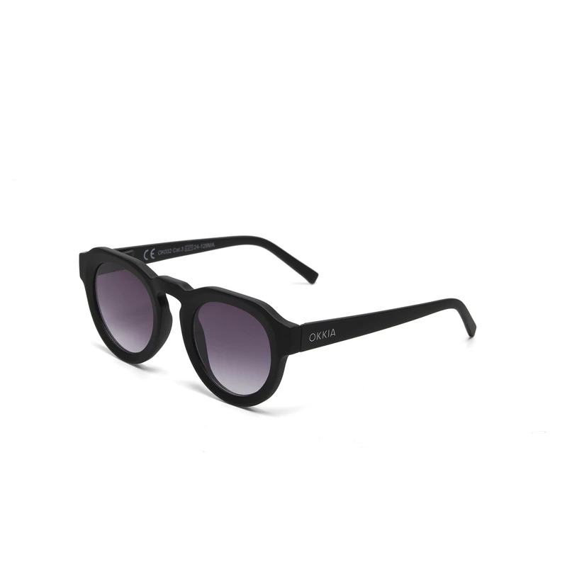 Zeno Black