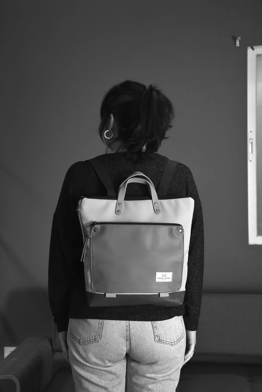 MOCHILA BOOK HOLDER CUADRADA IMPERMEABLE DZ